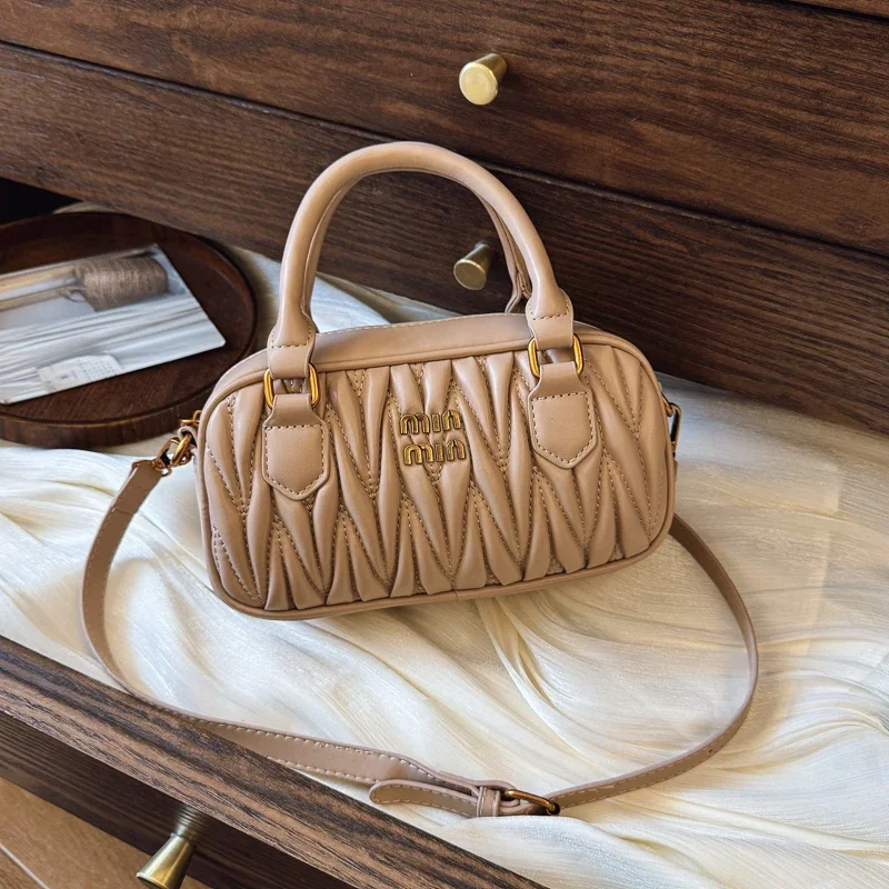 Women Luxury High End Leather  - Luxury Lifestyle Fashion reseña y precio